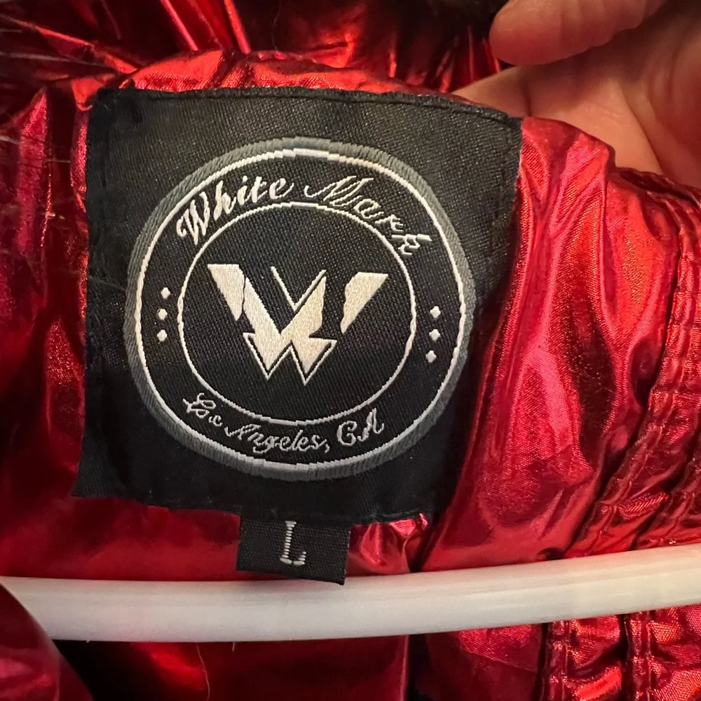 Red metallic coat by White Mark size Large - Picture 4 of 4